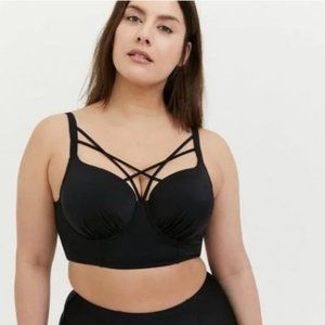 Torrid size 4  Black Lattice Underwire Strappy Tankini Bikini Top